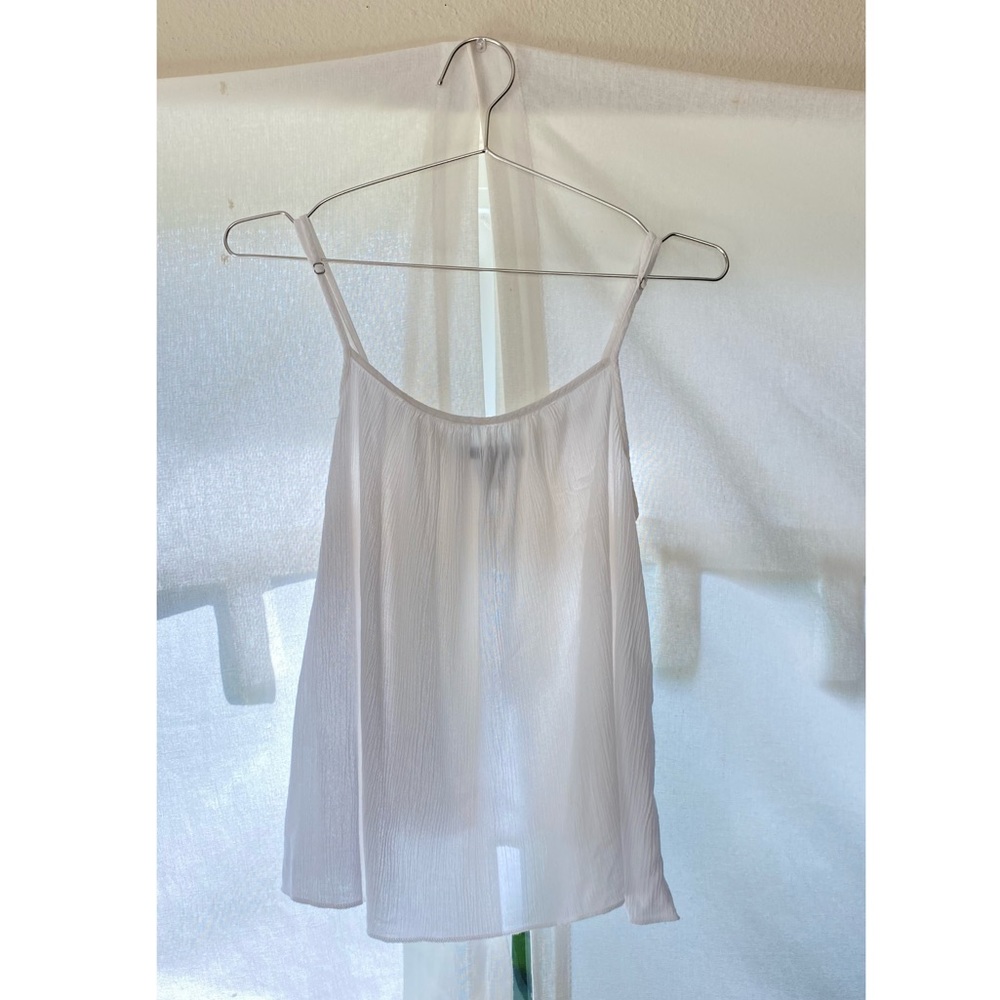 Forever 21 | Flowy White Tank Top Size M